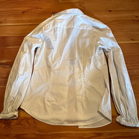 White button up collared shirt - Picture 2 of 3